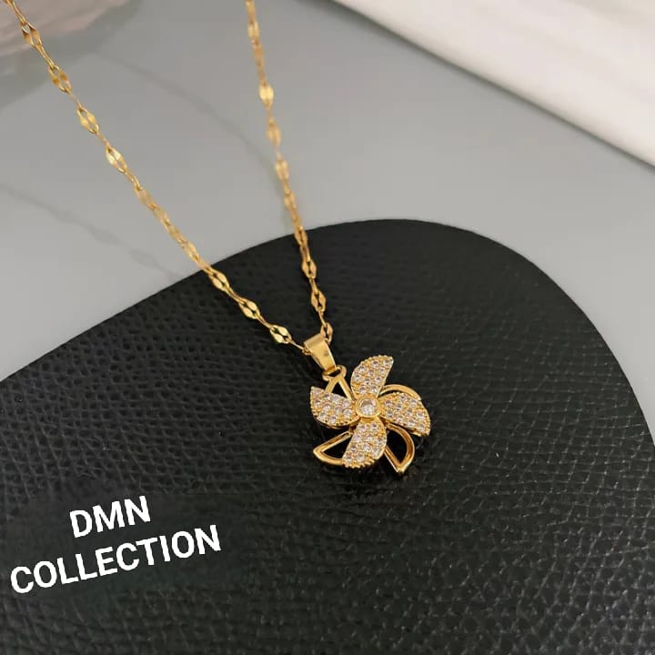 Designer Floral Pendant Necklace – Rotating Ring Detail